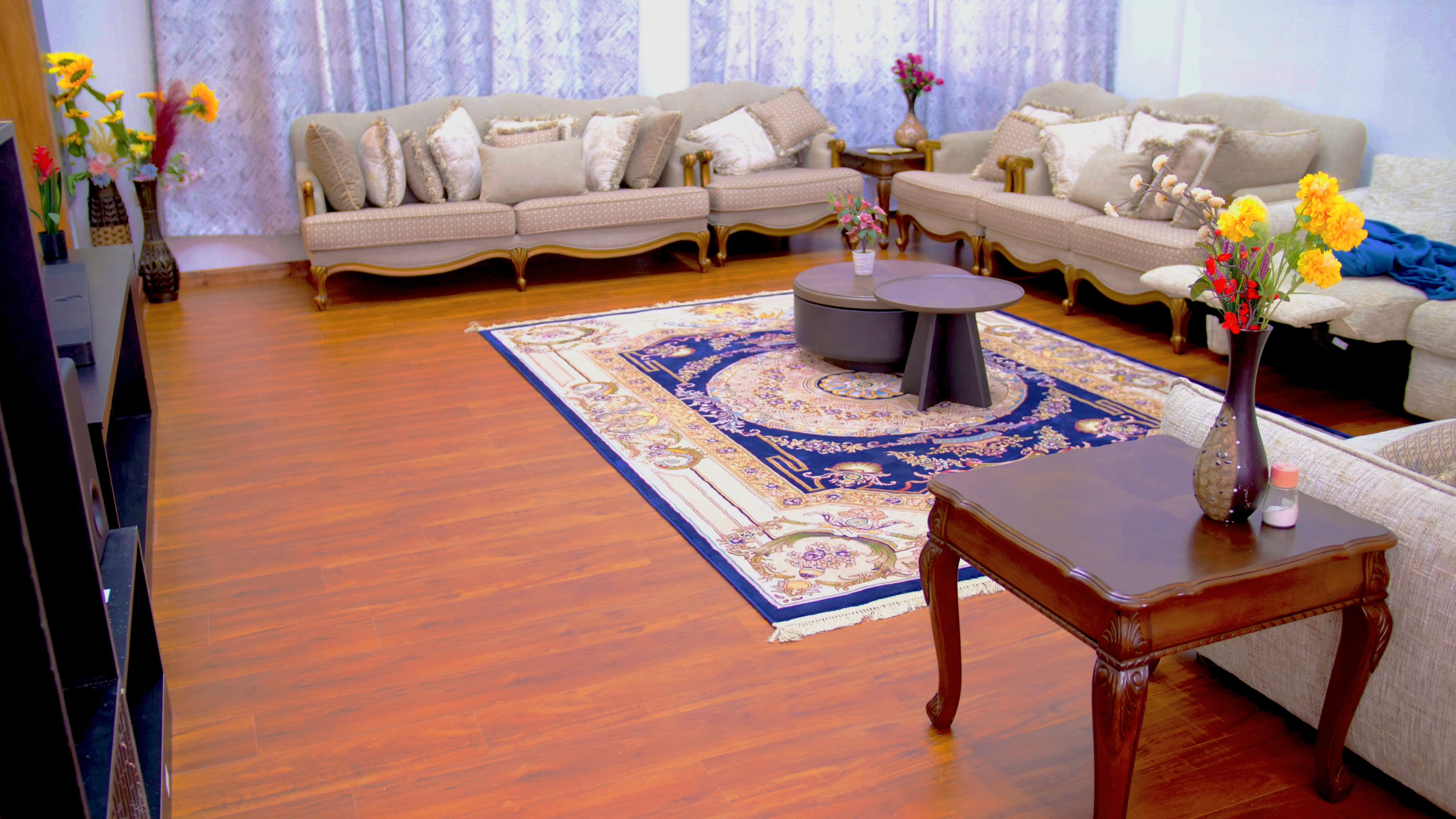 Why “Good Flooring” in Kenya Is 50% Product and 50% Installation | Decomagna